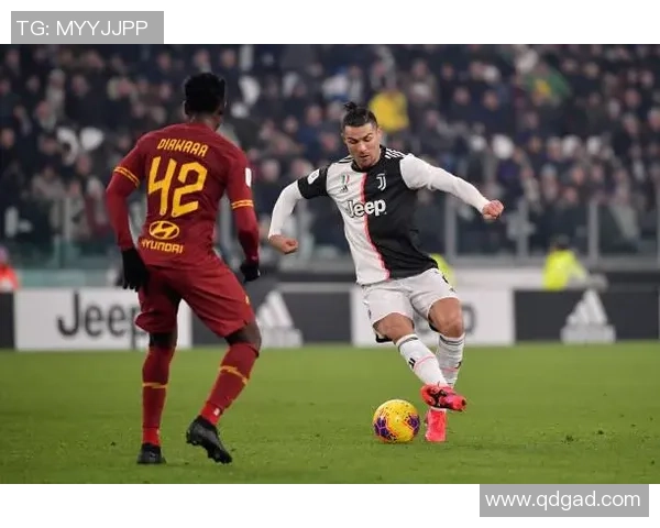 意大利辫帅足球明星的传奇人生与赛场风采全景揭秘